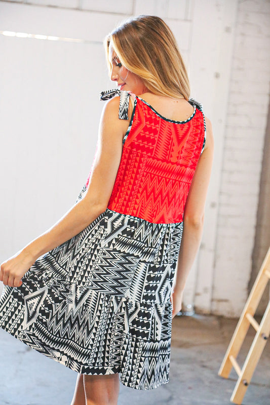 Red/Black Shoulder Tie Knot Tiered Dress