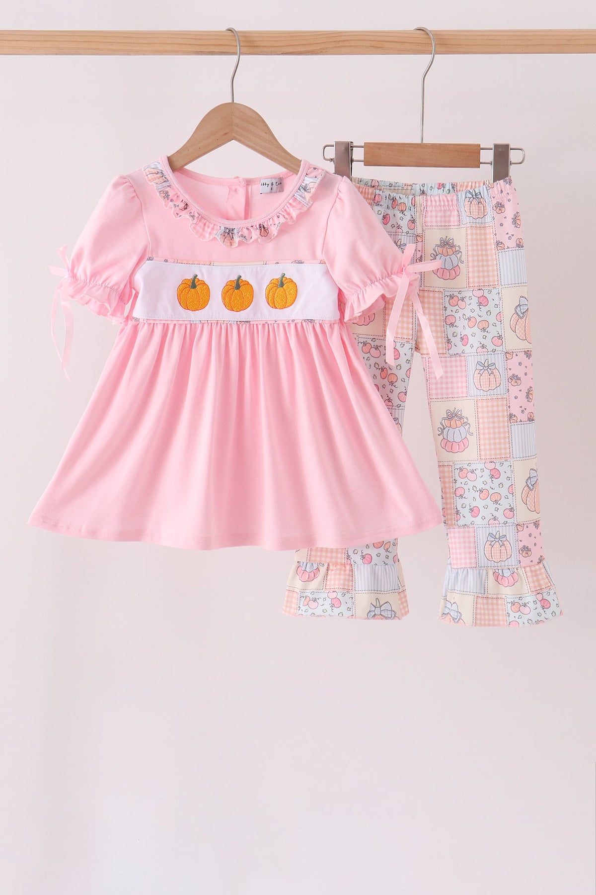 Pink pumpkin embroidery ruffle pants set