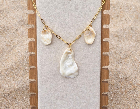 Oyster necklace